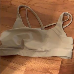 Lululemon sports bra